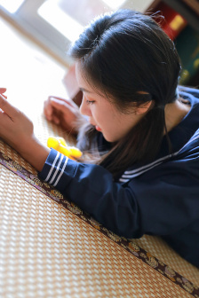 枪花下载